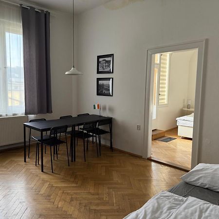 Castle View Apartment Прага Екстер'єр фото