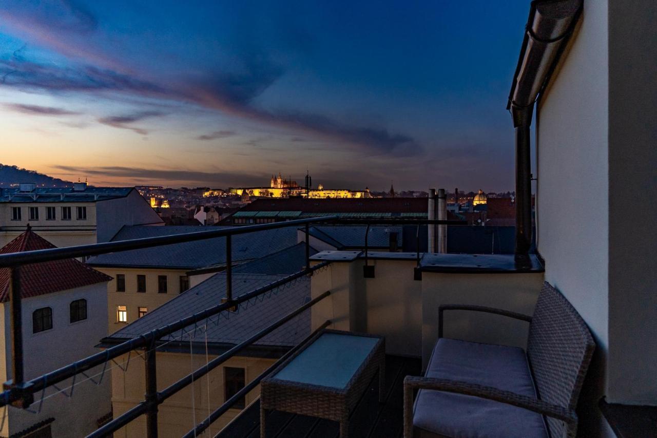 Castle View Apartment Прага Екстер'єр фото