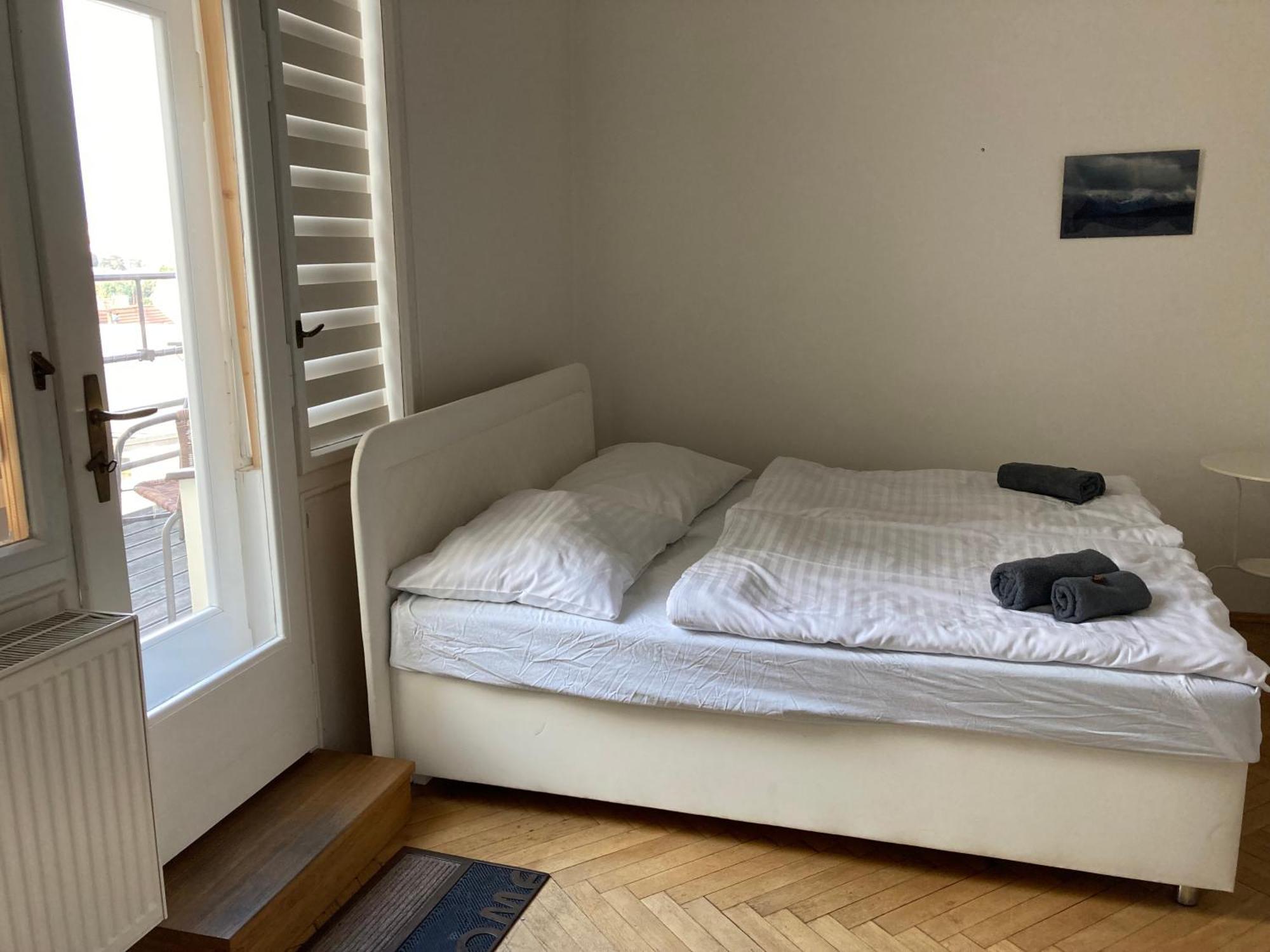 Castle View Apartment Прага Екстер'єр фото